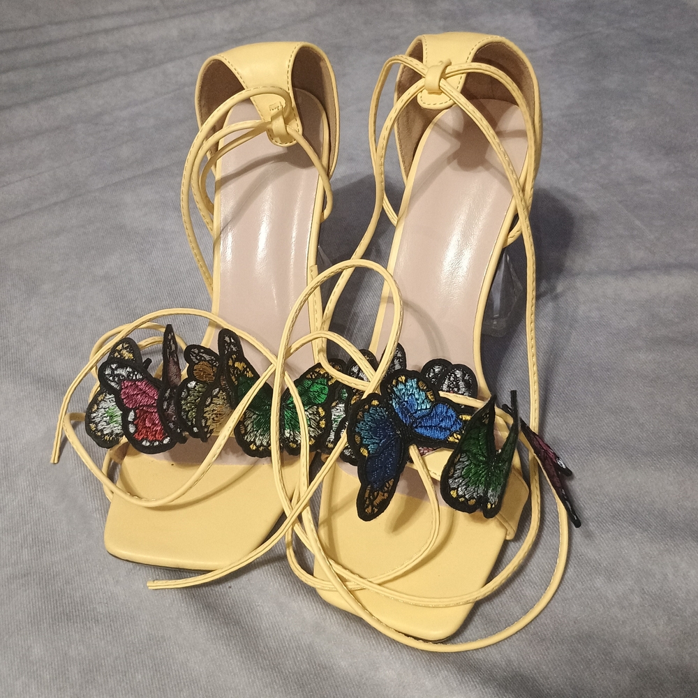 Elegant Yellow Butterfly Women's Sandals